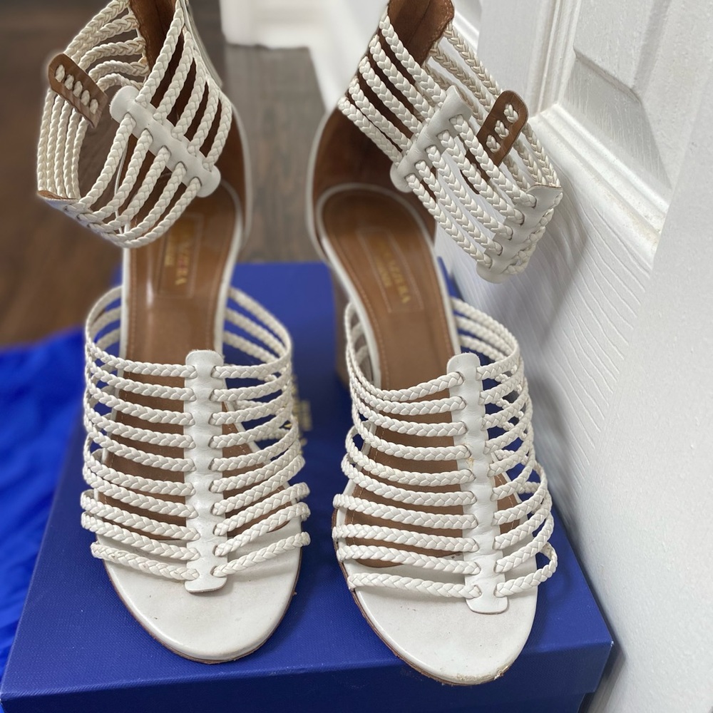 Aquazzura Venus wedge sandals in white leather with 3.5” wood heel. Size 39.